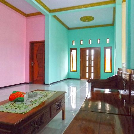 Bed and Breakfast Osingvacation Tamansuruh Exteriér fotografie